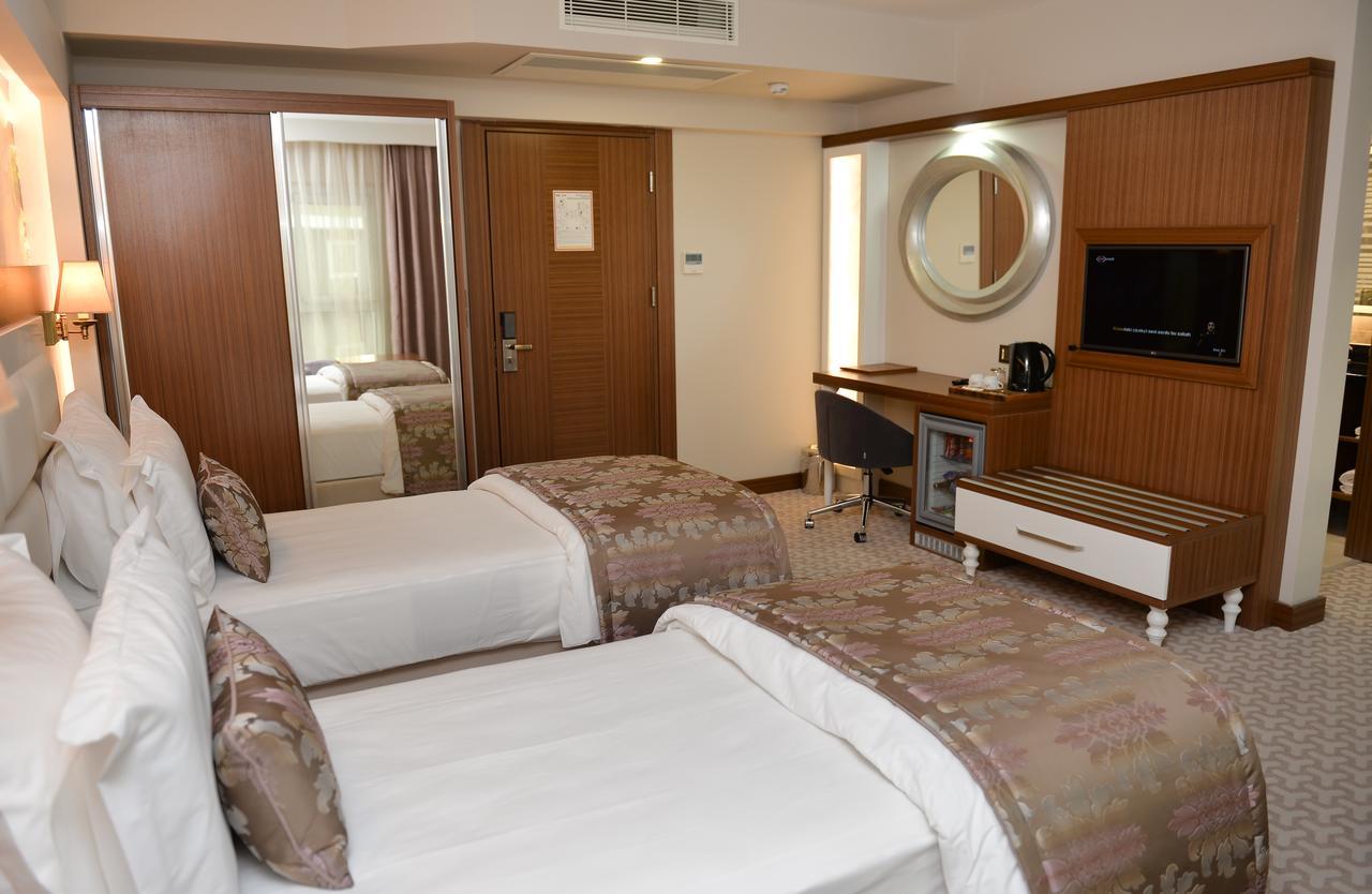 Tuna Otel Rezi̇Dans Gulagzi Extérieur photo