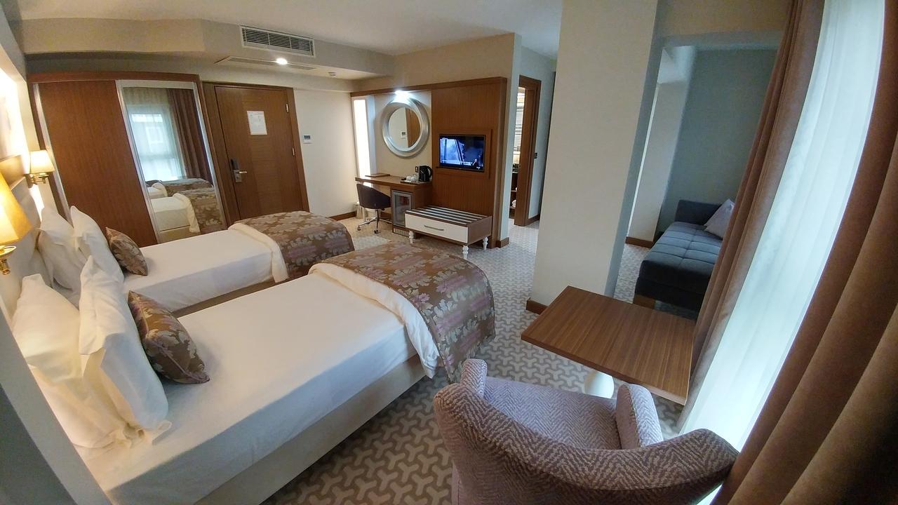 Tuna Otel Rezi̇Dans Gulagzi Extérieur photo